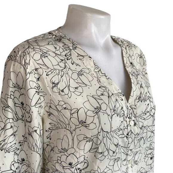Treasure & Bond Penciled Floral Button Down Wide Sleeve Blouse Black Off White T - Picture 8 of 11